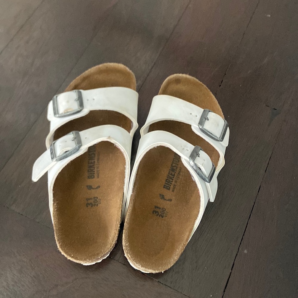 White Arizona Kids Birkenstocks euro size 31 US 13-13.5 Adorable hood condition